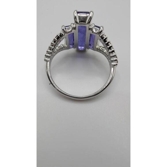 Elegant Purple Gemstone Silver Ring Size 9 - Picture 4 of 9